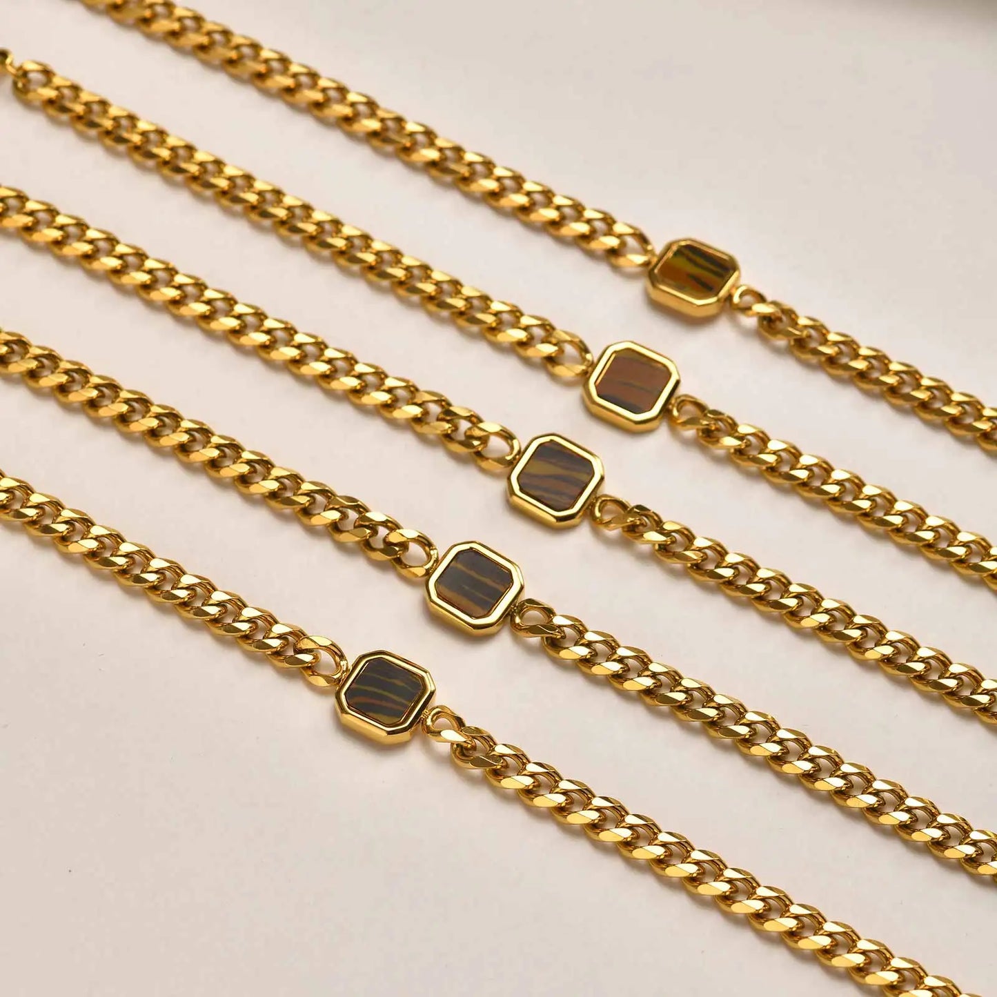 Pulsera brazalete Nero