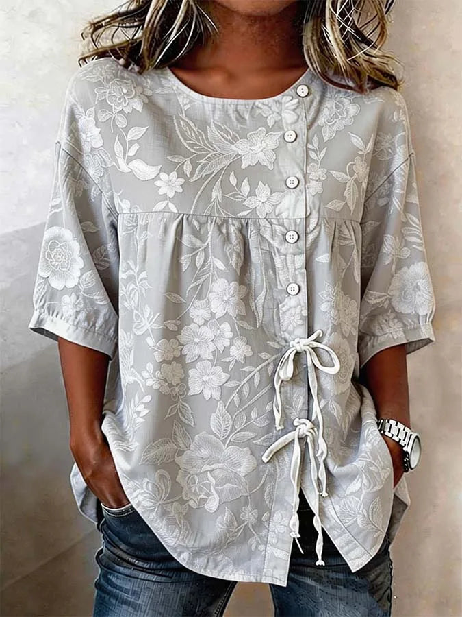 Celeste / Blusa floral elegante