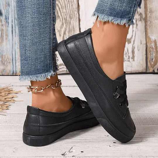 Lucía - Zapatillas modernas