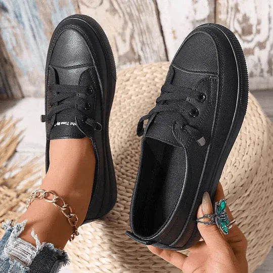 Lucía - Zapatillas modernas
